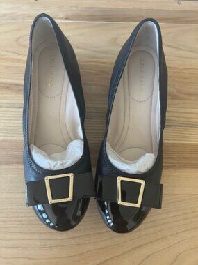 Cole Haan Women’s Black Leather & Patent Bow Low Heel Shoes 6.5B *Worn Once*
